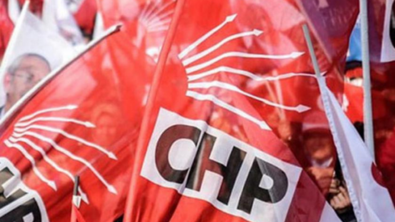 CHP İstanbul İl Kongresi’nde Kaftancıoğlu vedası… İmamoğlu da kürsüye çıktı 