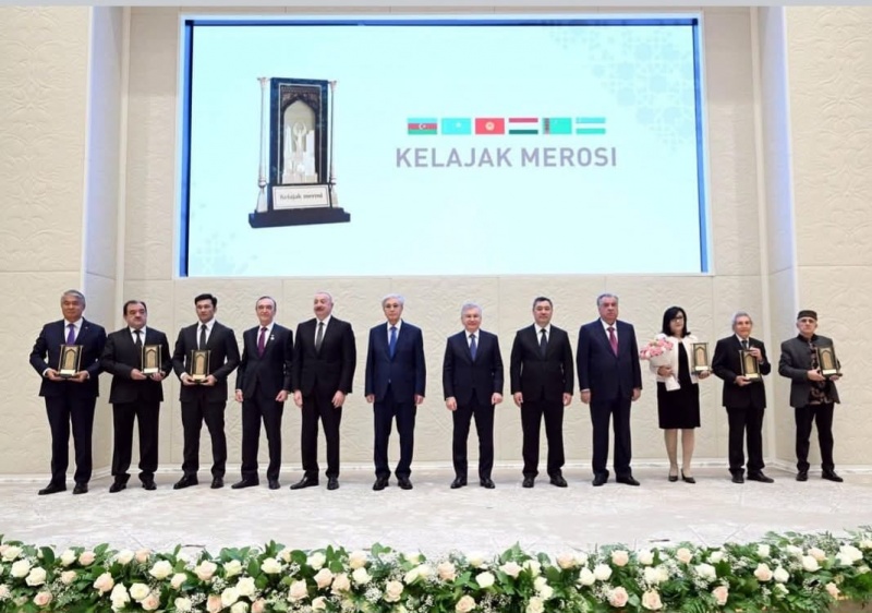 “KELAJAK MEROSİ” ÖDÜLLERİ İLK KEZ SAHİPLERİNİ BULDU: SULTAN RAEV’E ‘EDEBİYAT’ ÖDÜLÜ